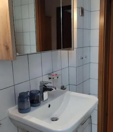 Huebsche 2 Zimmerwohnung *