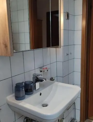 Huebsche 2 Zimmerwohnung *